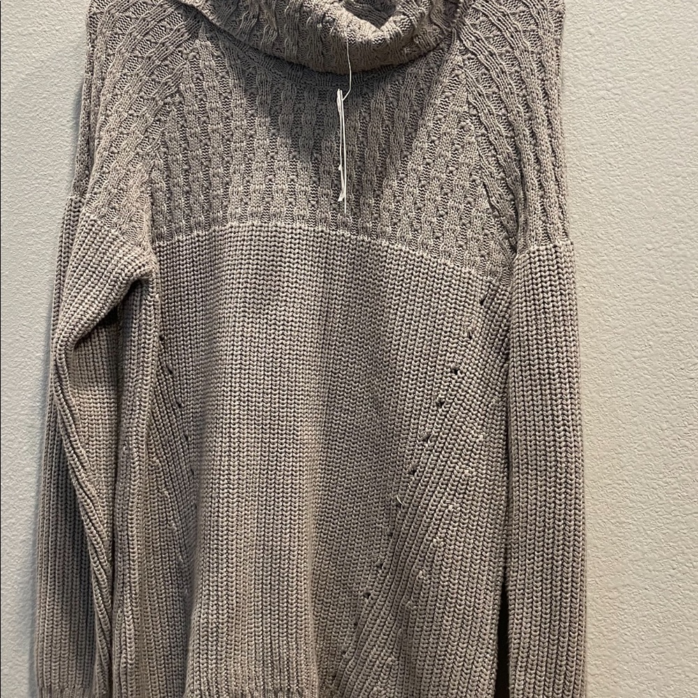 Chunky Sweater - Picture 5 of 5